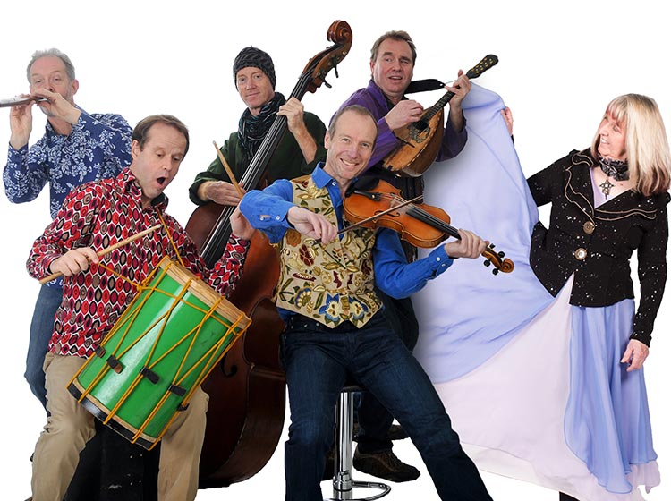 Maddy Prior and the Carnival Band