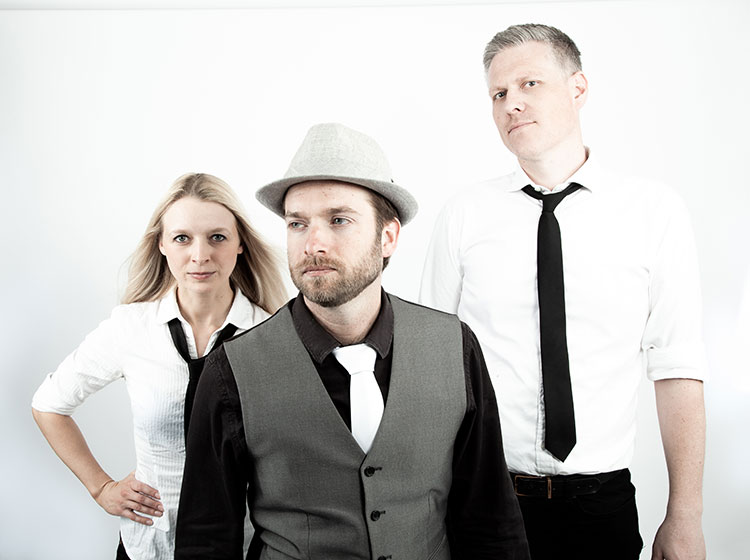 Wild Card Trio - Clement Regert (guitar), Sophie Alloway (drums), & Andrew Noble (Hammond organ) Wild Card Trio - Clement Regert (guitar), Sophie Alloway (drums), & Andrew Noble (Hammond organ)